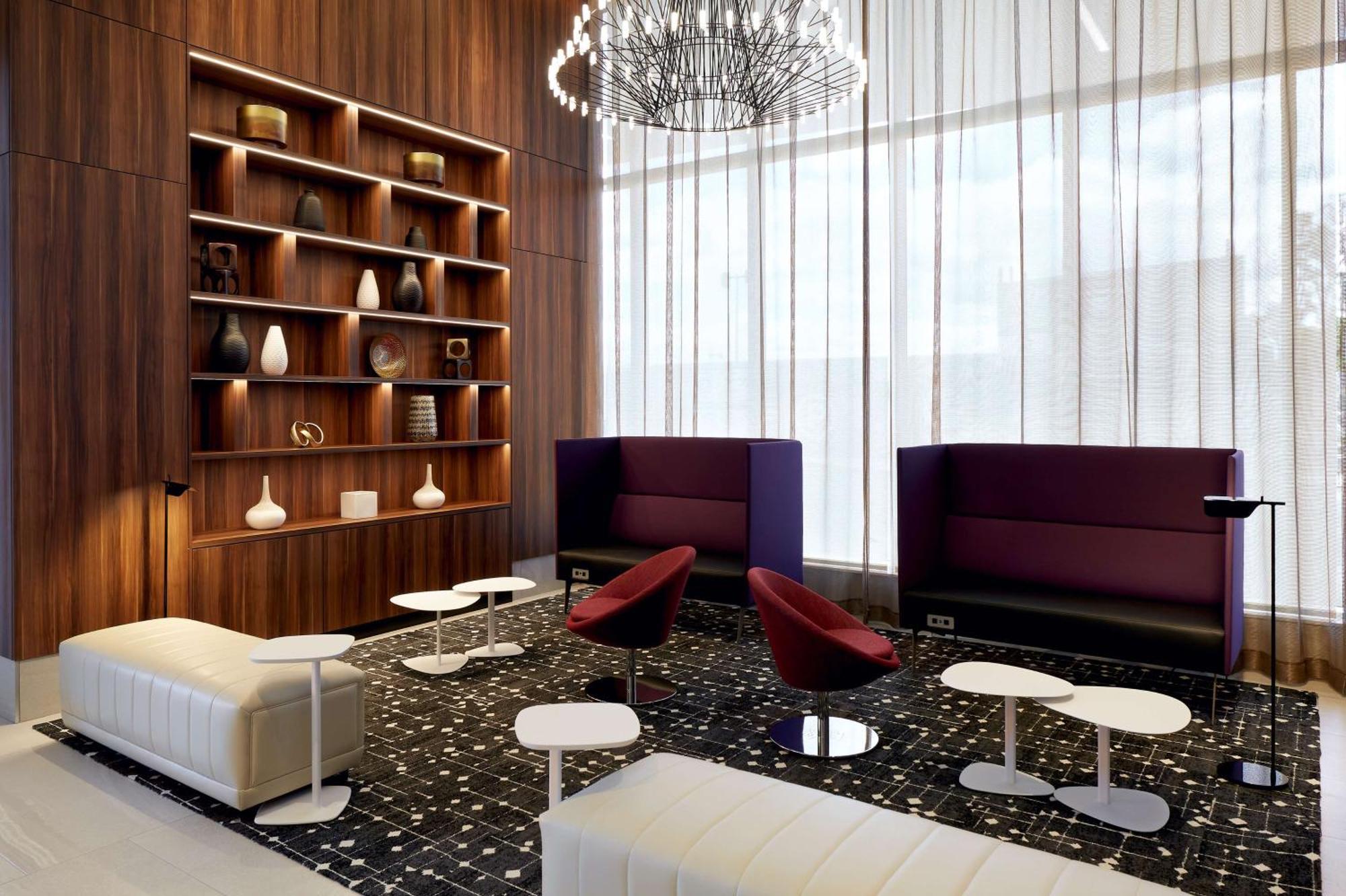 Hilton Garden Midtown, Quebec, Canada 4* Montréal