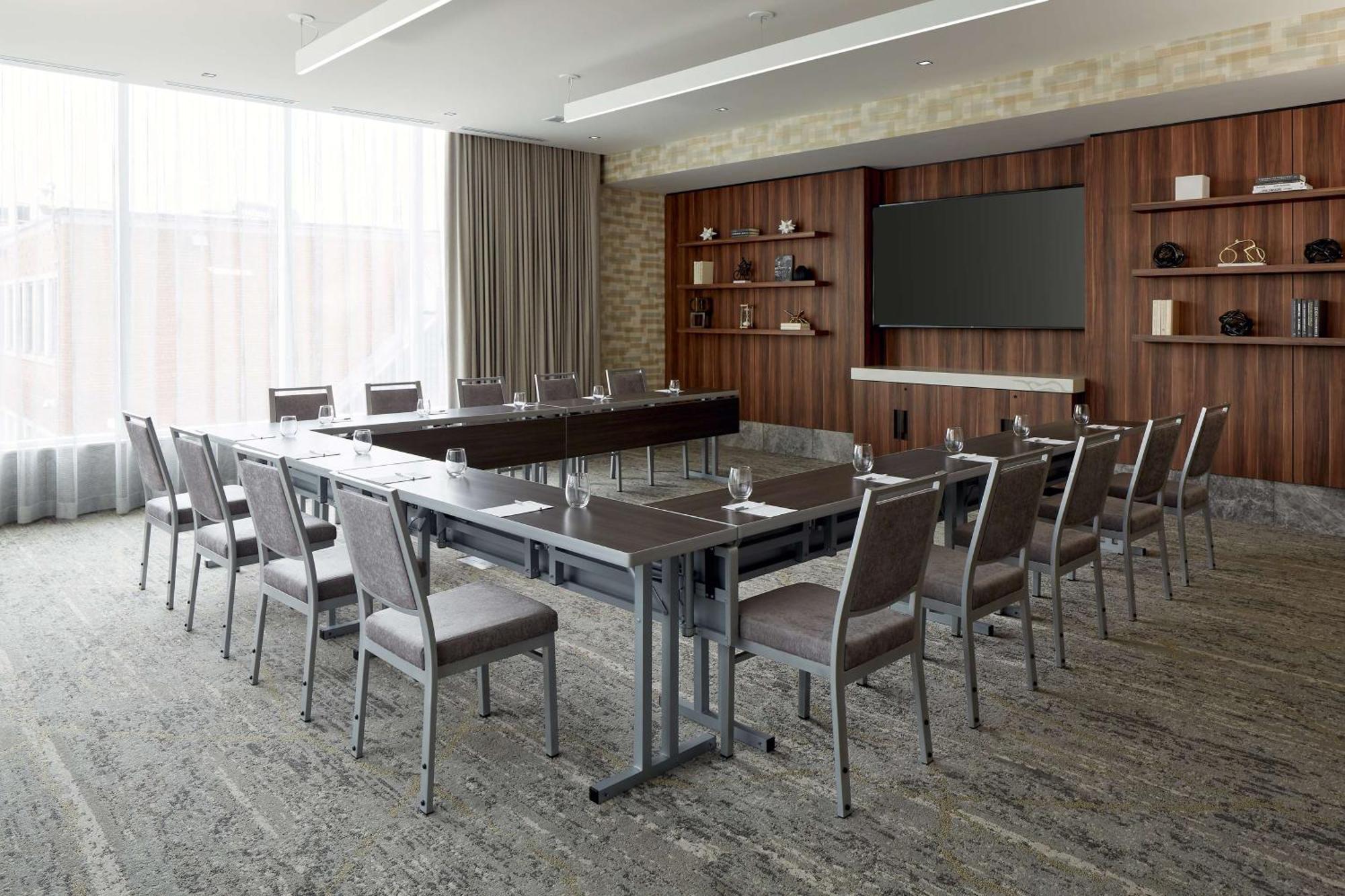 Hilton Garden Midtown, Quebec, Canada 4* Montréal